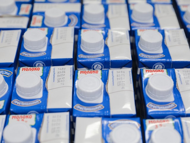 Производители молока предупредили о нехватке тары